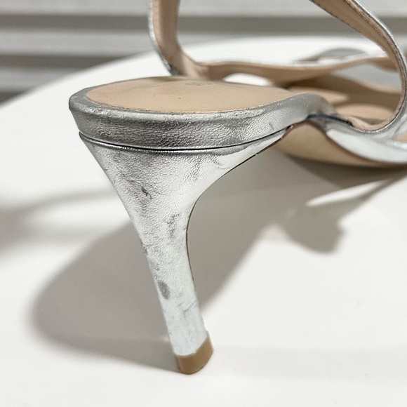 🌹STUART WEITZMAN🌹 Mariposa Silver Leather Sandals Size: 5 - Picture 10 of 16